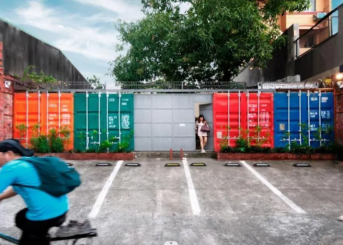 Container Mandaluyong N07 民宿